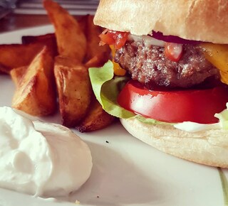 #bbq #burger #selfmade #foodporn #sauerkraut