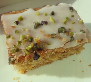 #carrot #cake #carrotcake #homemade #foodgasm #foodporn #food #lemon #sugar #pistachio #sweet #sweettooth #candy #macro #instafood #instacake #yummy #coffee #snack #perfect #beautiful #pretty #delicious #sun #spring
