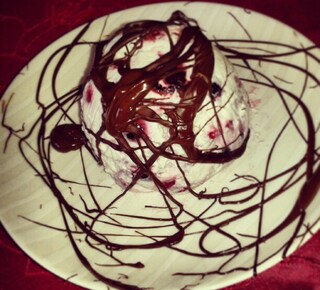 #dessert #ice #icecream #love #choco #chocolate #berry #berries #whip #cream #yummy #homemade #selfmade #cookie #lovely #sweet #sugar #foodgasm #foodart #foodporn #instafood #foodgram #sexy #girls #fun #style #decor