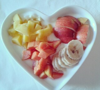#happy #healthy #beautiful #breakfast #heart #cinnamon #goodmorning #food #fruits #art #cute #sweet #yogurt #papaya #mango ##apple #banana #girl #yummy #delicious #pretty #instafood #foodgram #decor #interior #style #foodporn #white #potd